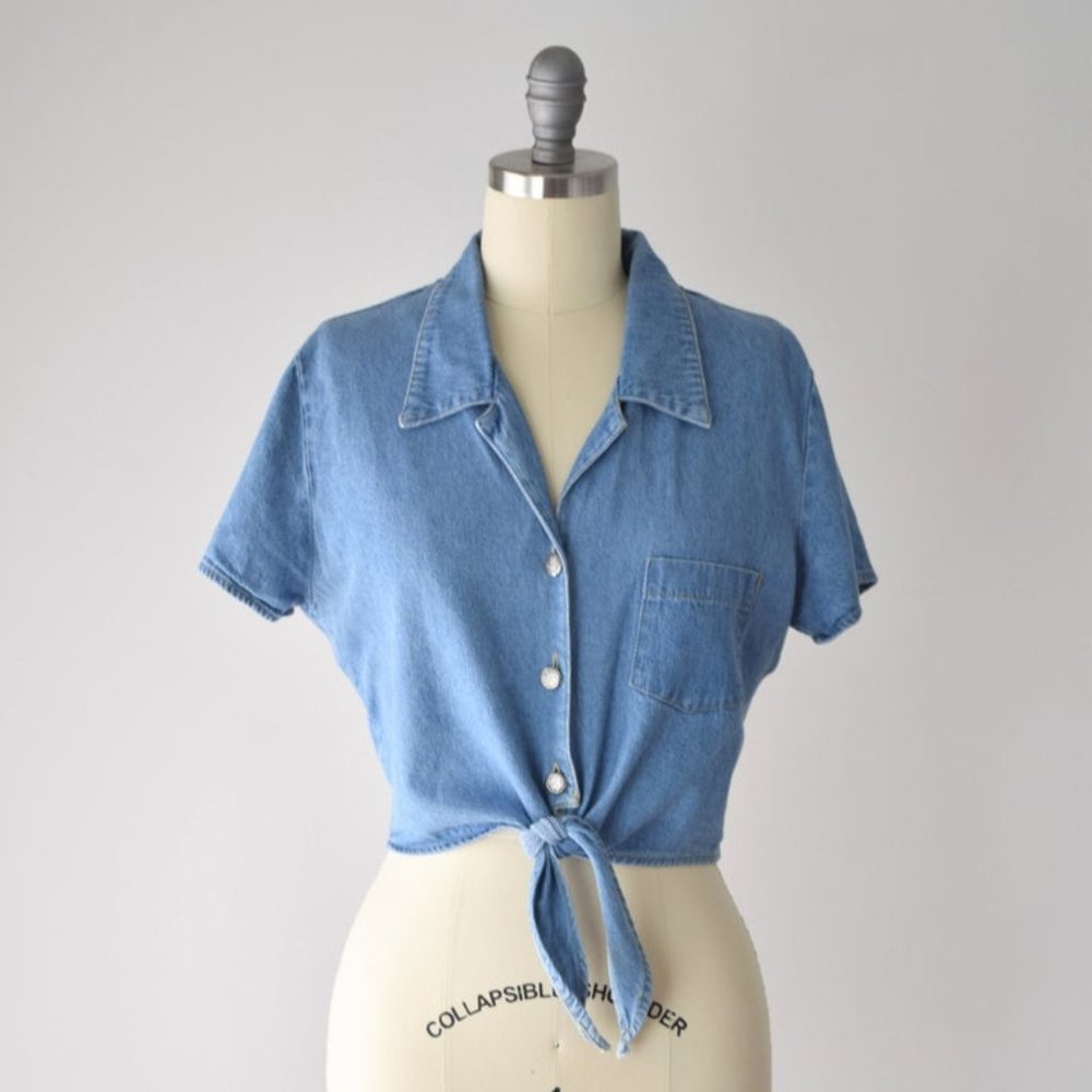 90s Denim Crop Top MEDIUM Chambray Tie Front